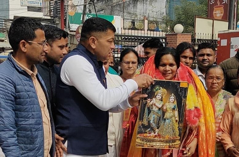 धर्म, राष्ट्र और संस्कृति की प्रखर आवाज साध्वी प्राची का टनकपुर आगमन पर हुआ भव्य स्वागत