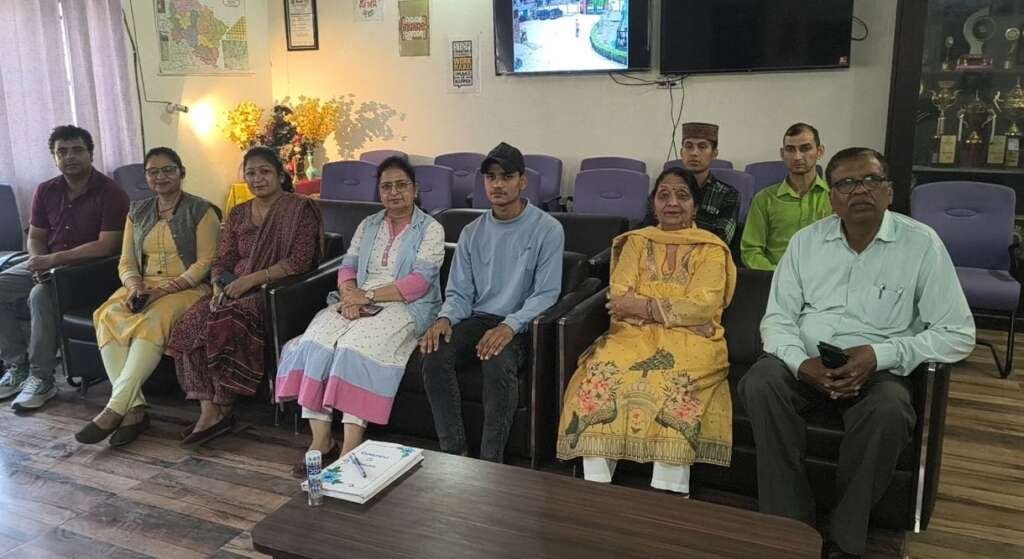 राष्ट्रीय परीक्षा में टनकपुर का परचम, अंकित भट्ट ने प्रदेश में 31 वां स्थान किया हासिल